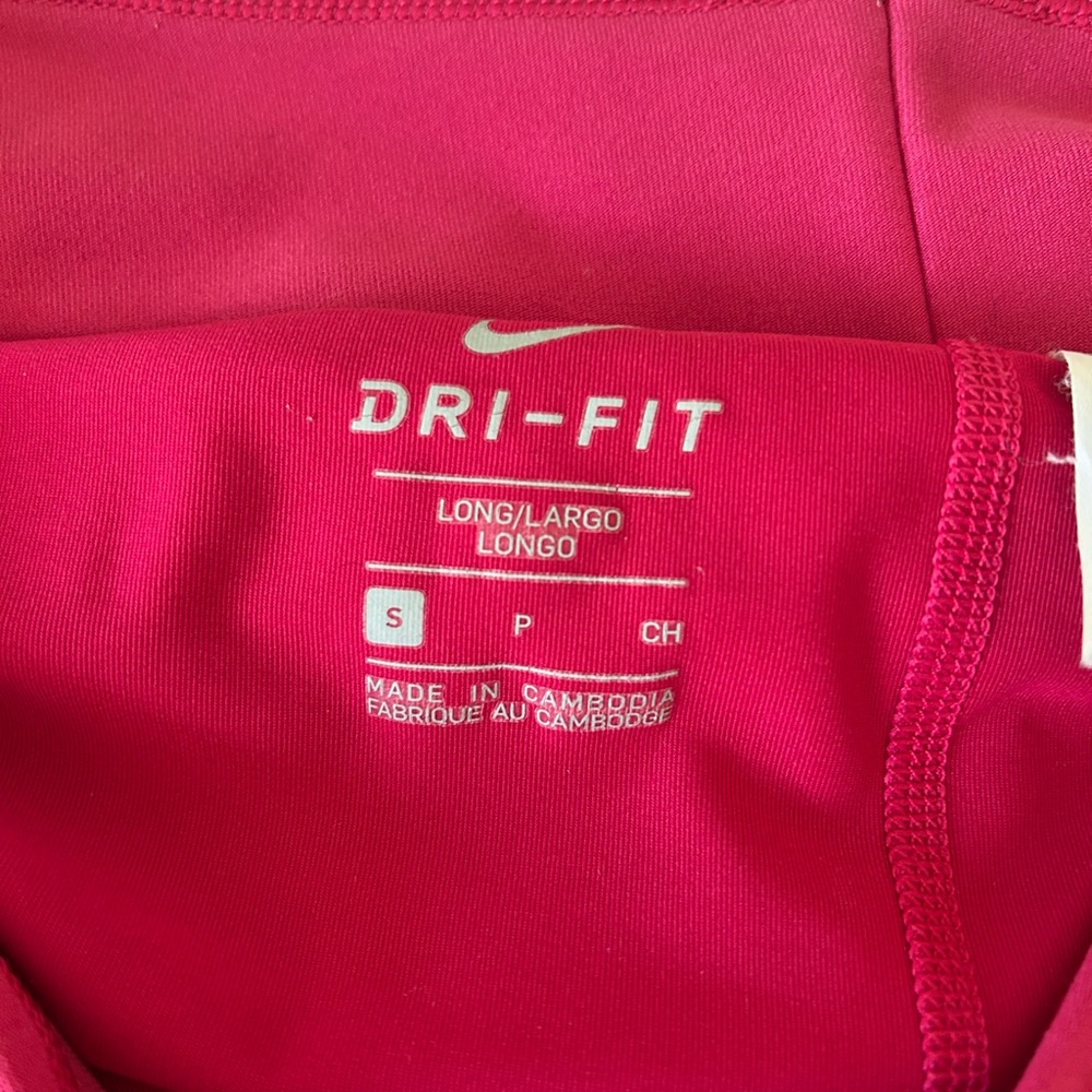 Nike Women's Bright Pink pickleball or tennis Skort - Picture 6 of 6